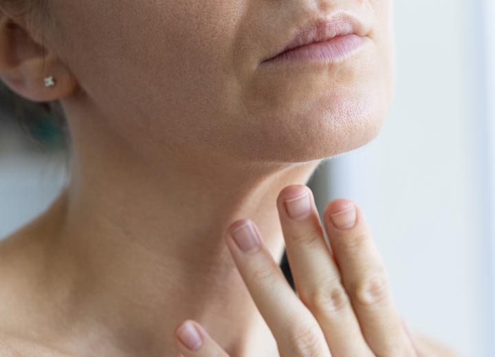 HR Plastic Sugery - Loose neck skin - full neck